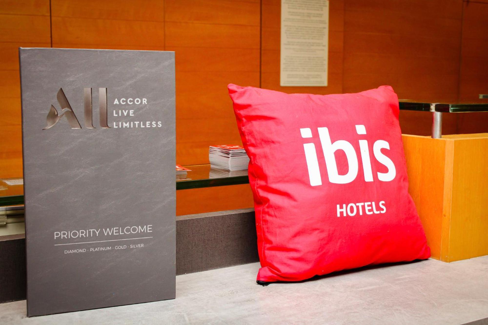 Hotel Ibis Sao Jose Sao Jose  Exterior foto